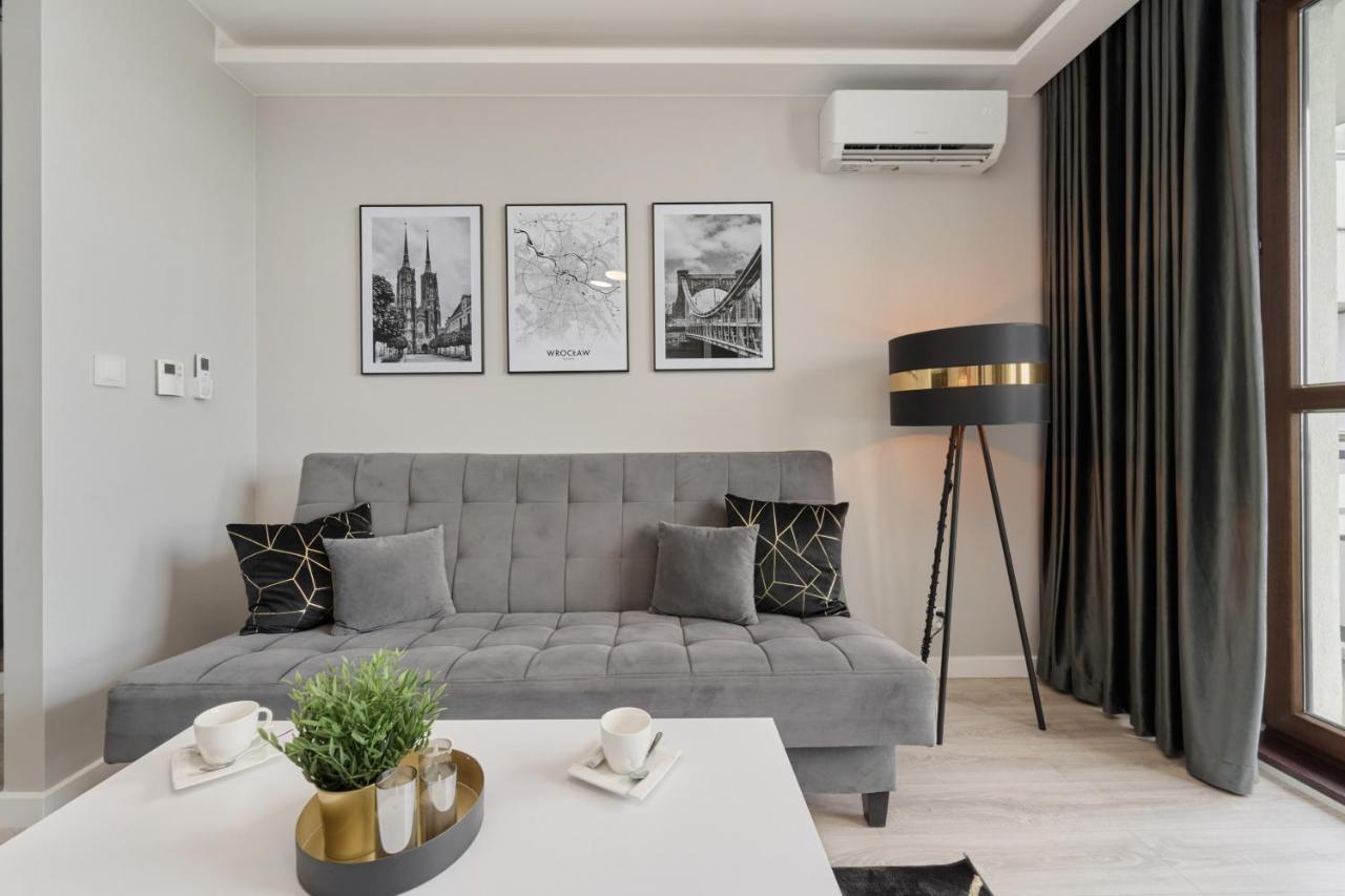 Odra Tower Apartment Center Of Wroclaw By Renters Prestige Eksteriør billede
